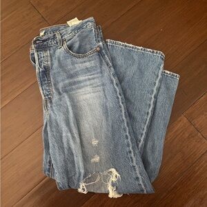 Levi's Ribcage Straight Ankle Ripped Jeans